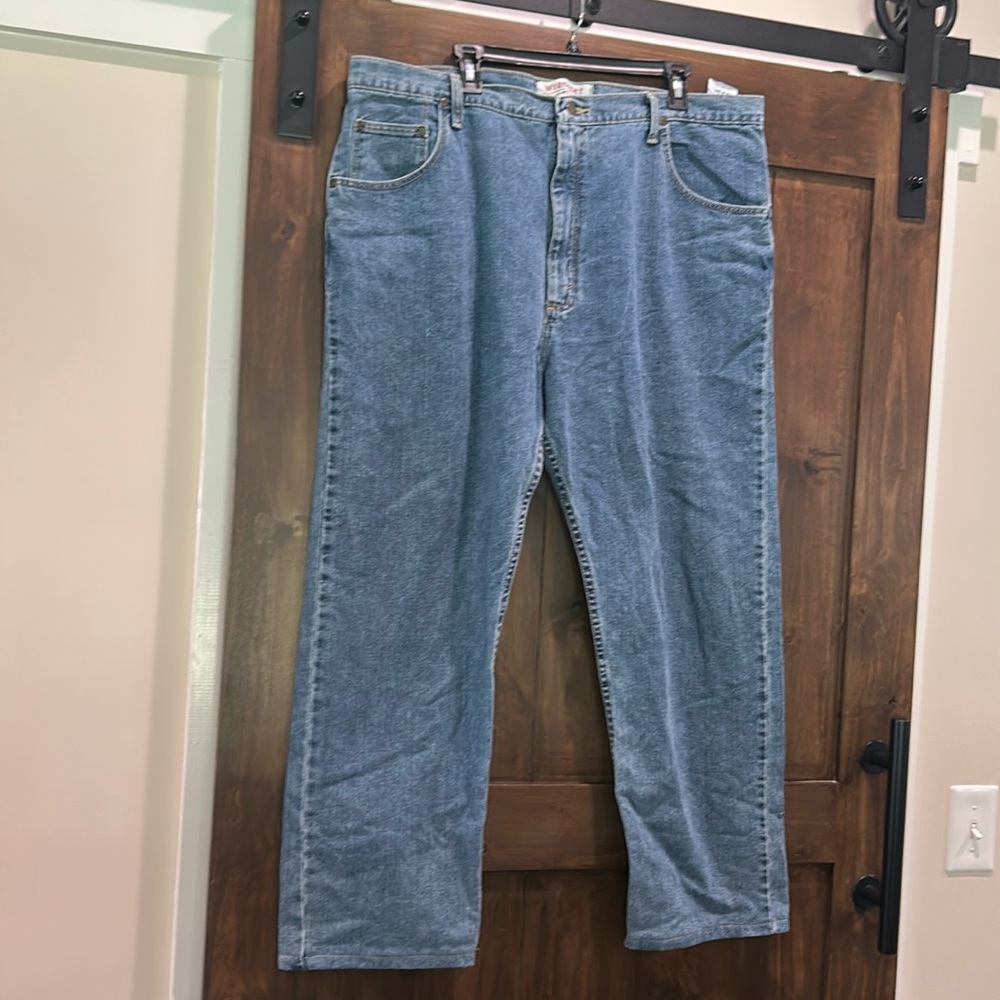 E124 Men’s Premium Denim Wrangler Jeans
W42/L29